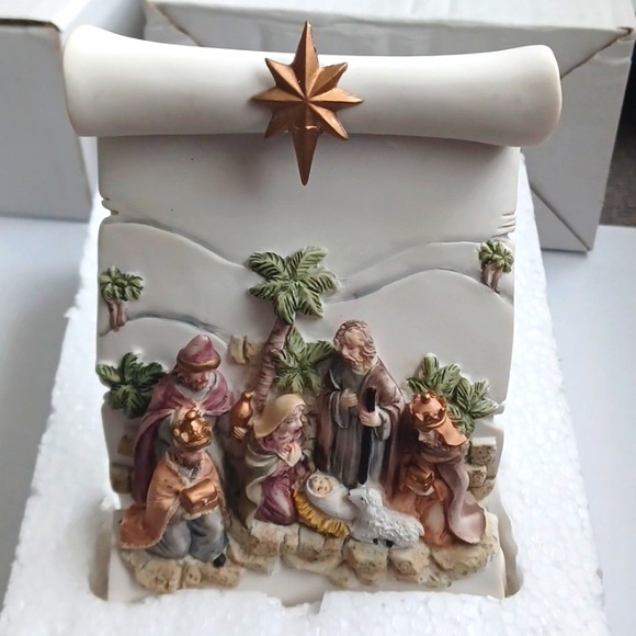 LED Lighted Nativity Scene Scroll Figurine Decor Holy Family Baby Jesus Emmanuel - Picture 3 of 7
